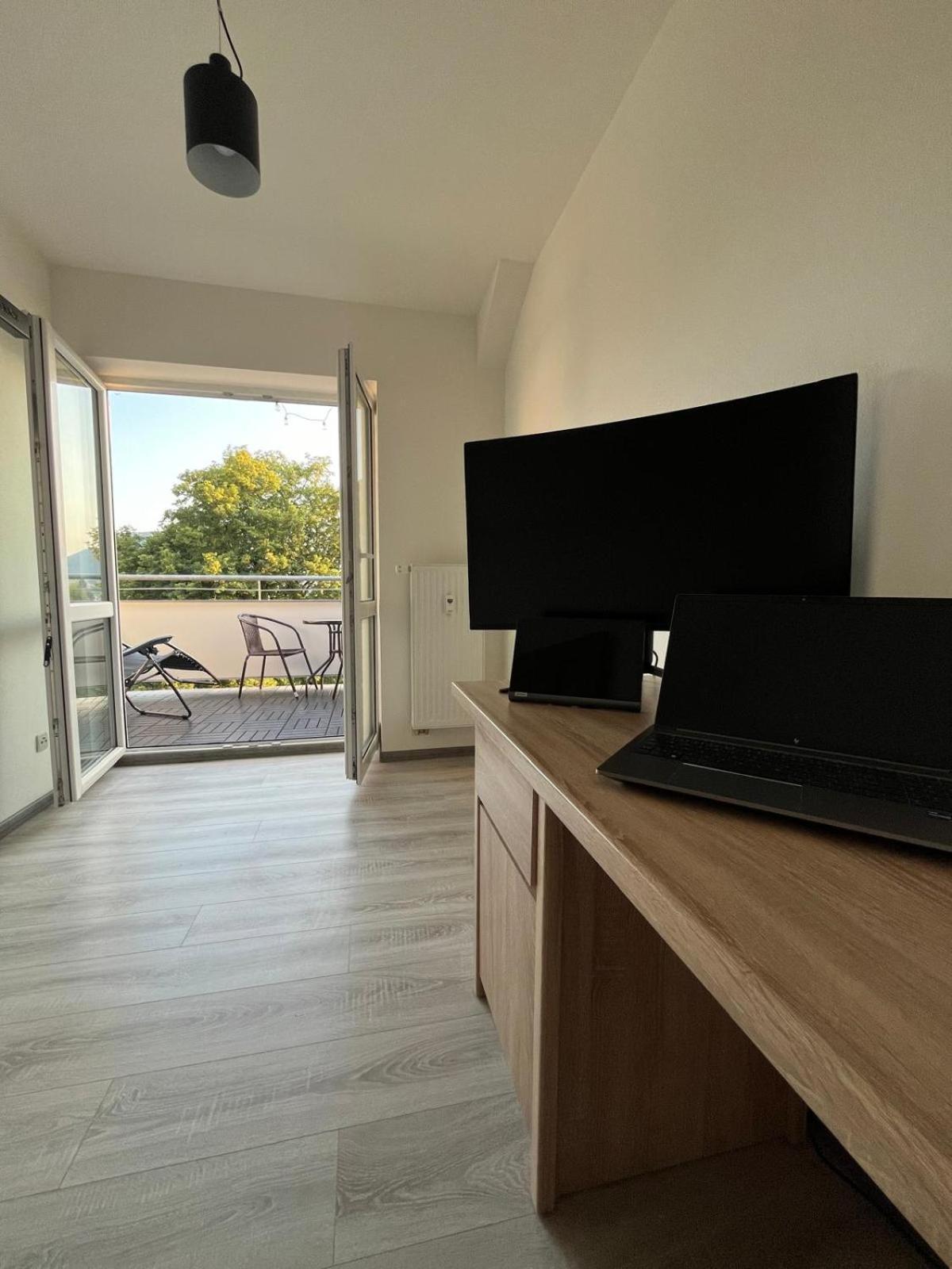 Tranquille Inn Apartment Kysucke Nove Mesto Buitenkant foto