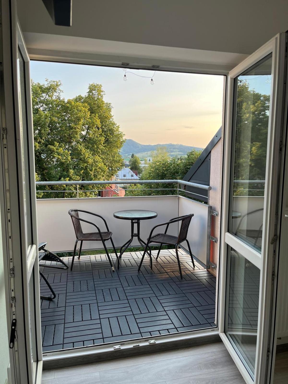 Tranquille Inn Apartment Kysucke Nove Mesto Buitenkant foto