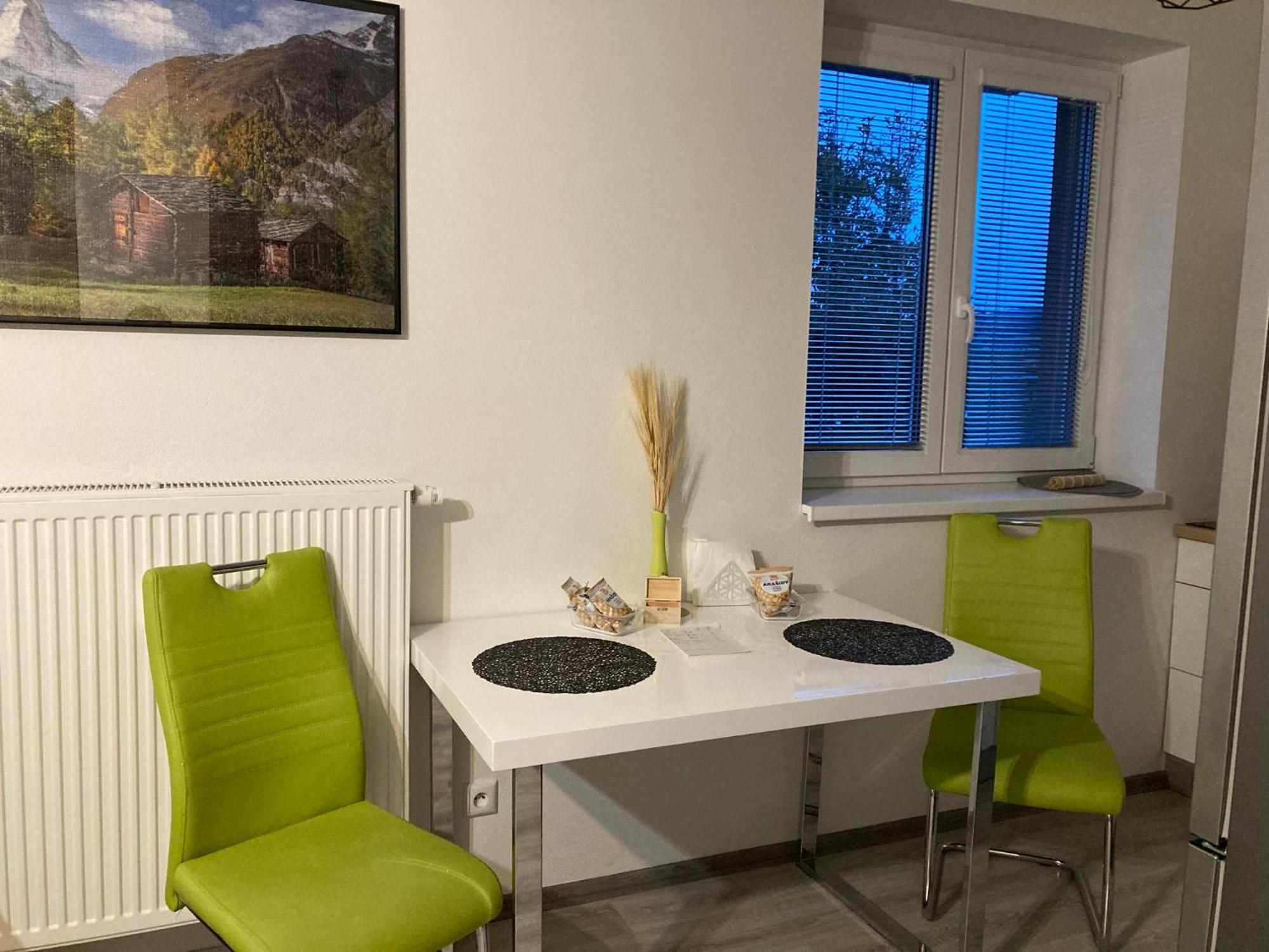 Tranquille Inn Apartment Kysucke Nove Mesto Buitenkant foto